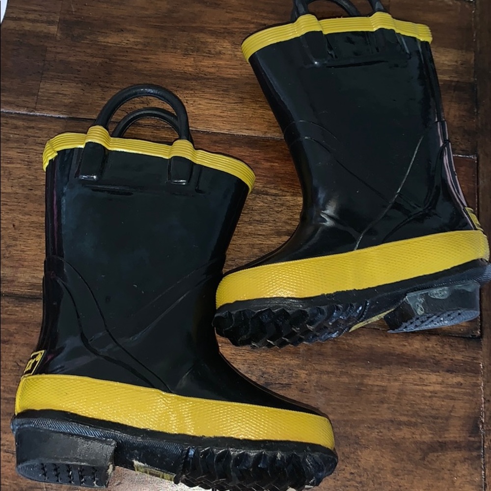 Tamarack kids rain boots steel shank